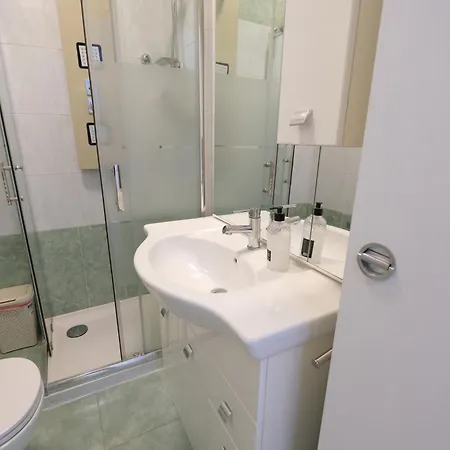 La Casa Di Elena By Portofinovacanze Rapallo